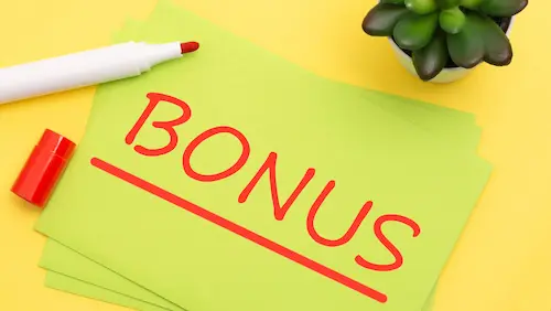 Types of bonuses available in an online casino